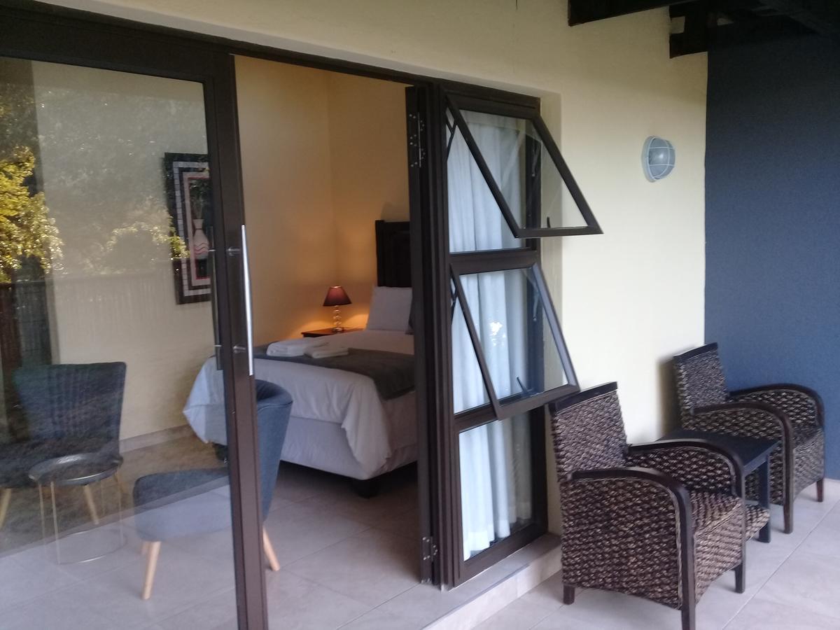 Mount Azimbo Lodge Луис Трикард Екстериор снимка